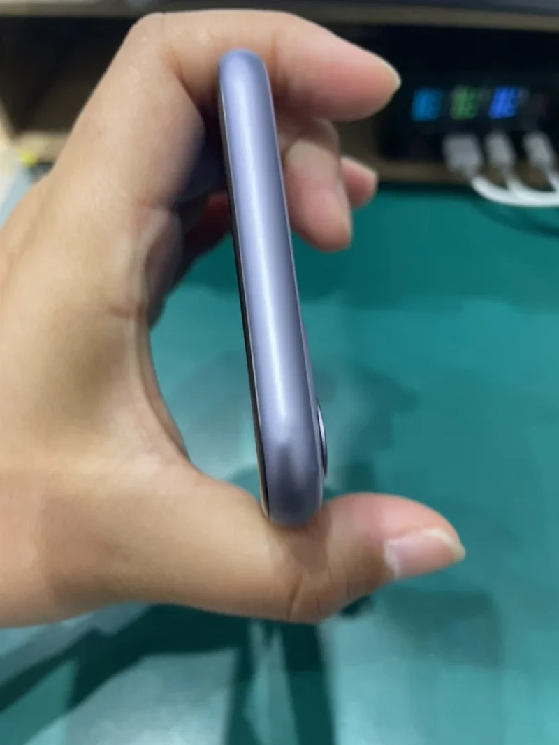 iPhone 11