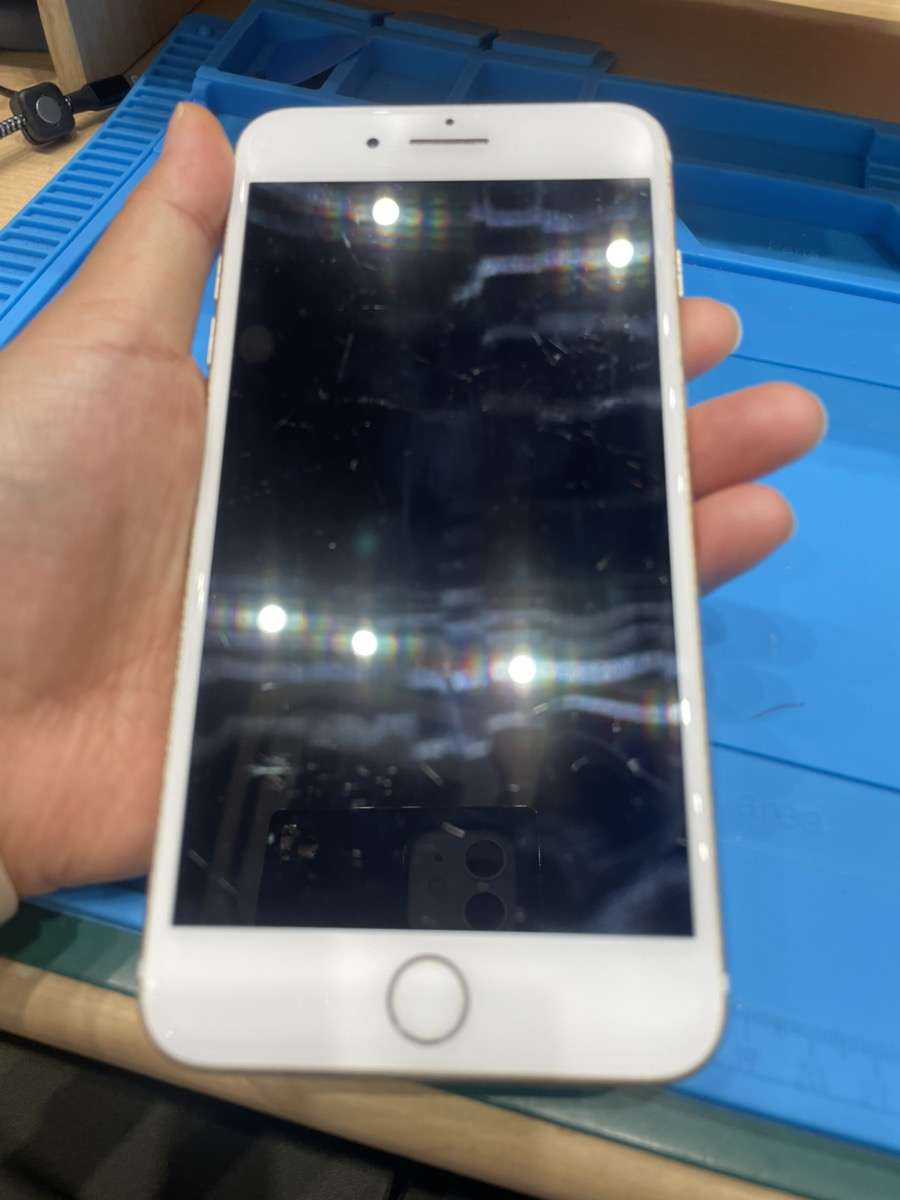 【テラスモール湘南店】iPhone 7 Plus 確認不可 を500円で買取しました！