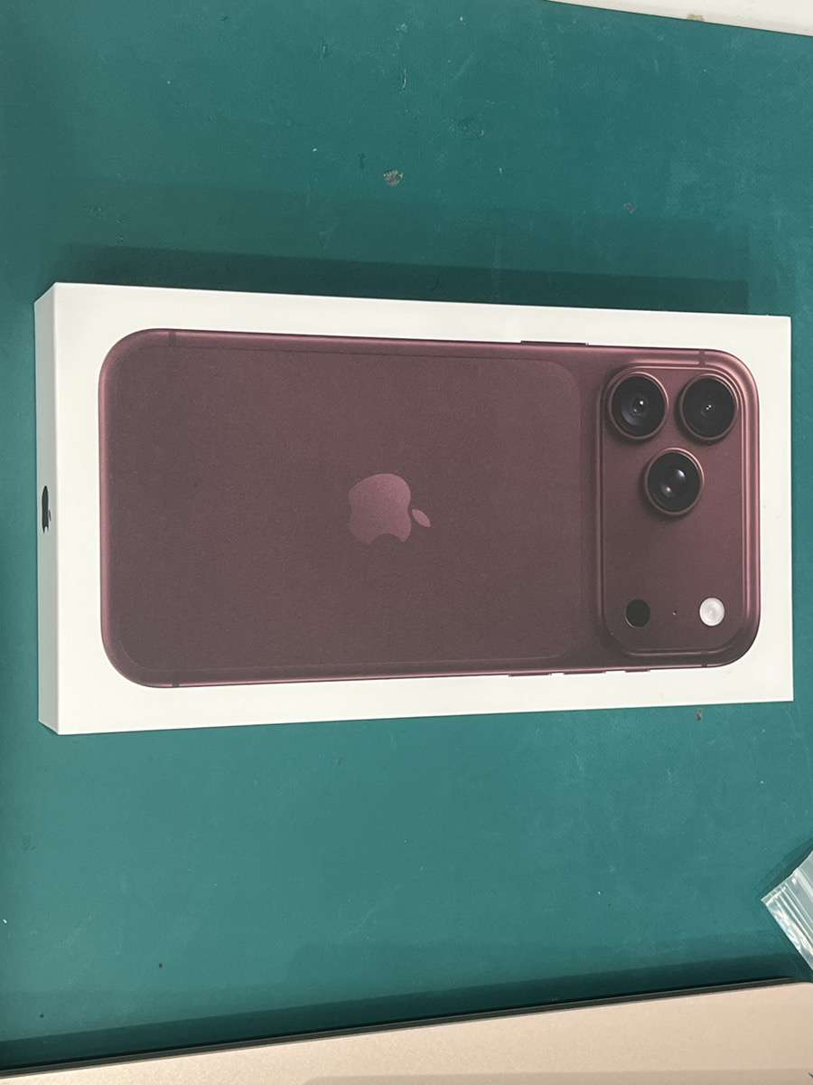 【ぺリエ千葉店】iPhone 18 Pro Max 256GB を249,000円で買取しました！