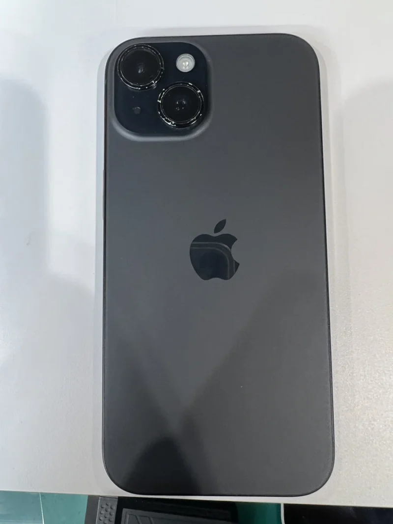 iPhone 15