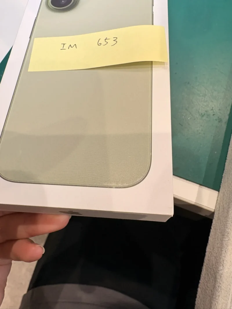 iPhone 17