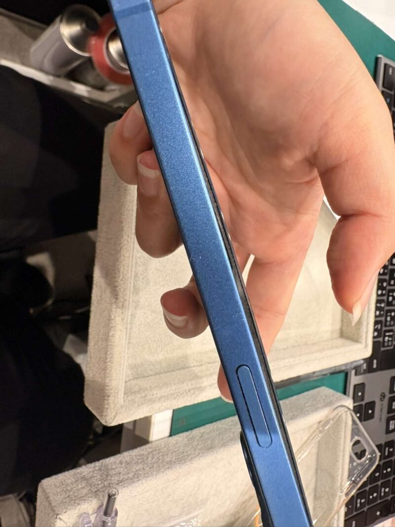 【なんばウォーク店】iPhone 13 128GB を15,000円で買取しました！
