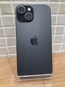 iPhone15 128GB ブラック　SIMフリー　利用判定　中古品　【スマホソニック錦糸町PARCO店】