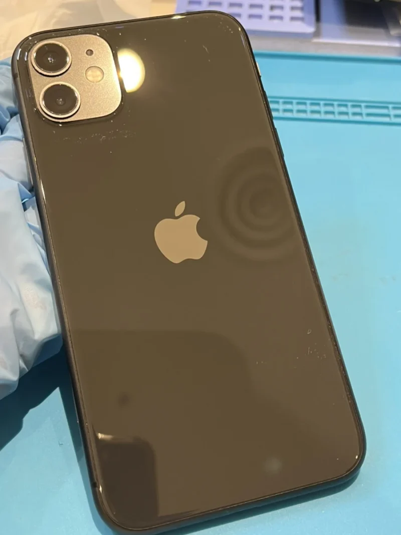 iPhone 11