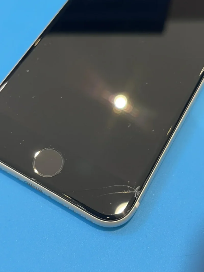 iPhone SE (第3世代)
