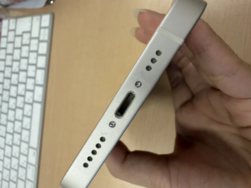 iPhone 13