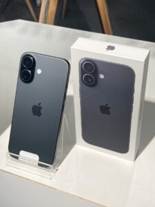 iPhone17 256GB 　ブラック　新品開封済　初期フィルム付き　SIMフリー【川崎店】