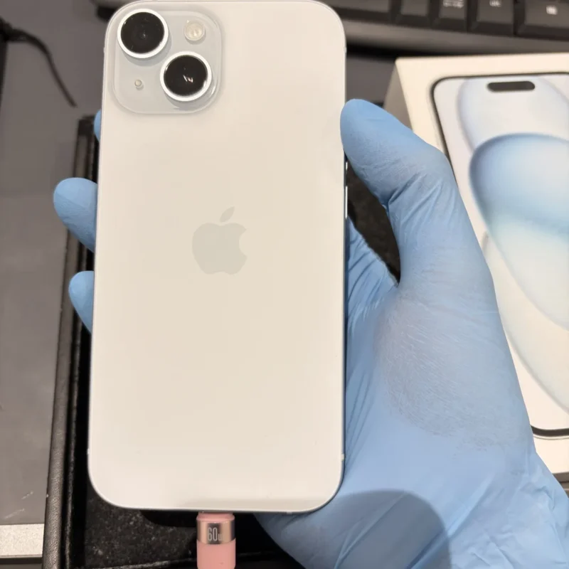 iPhone 15