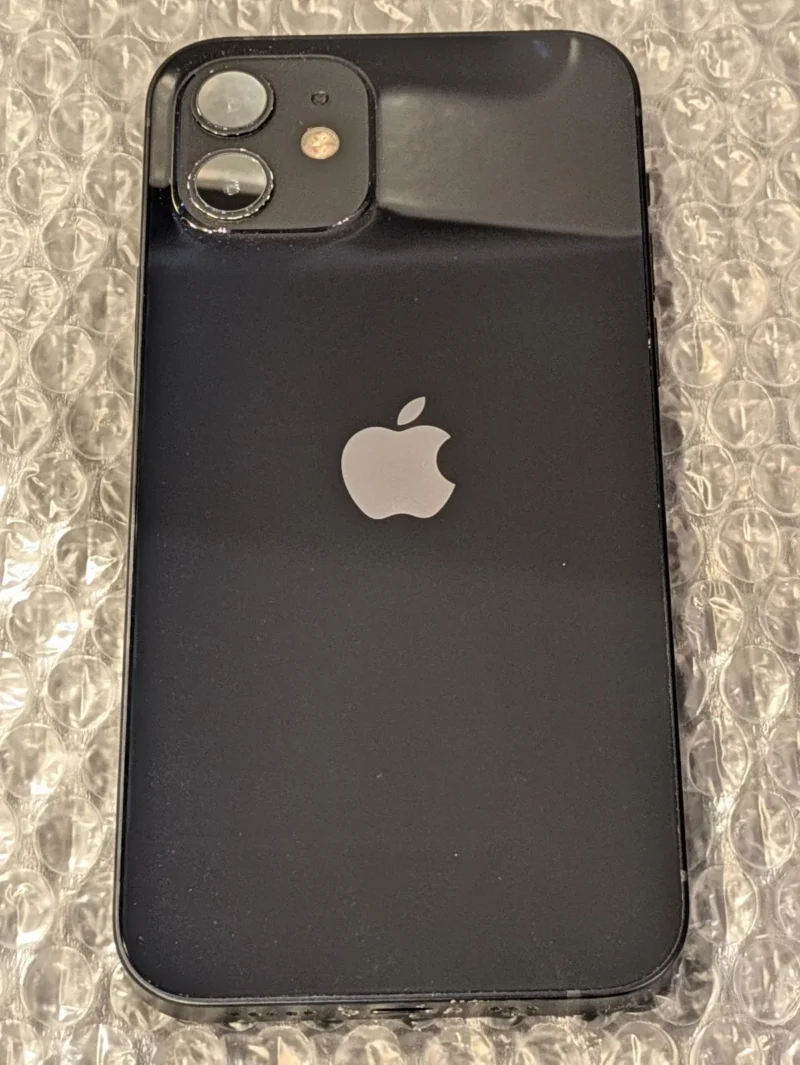 iPhone 12  64GB