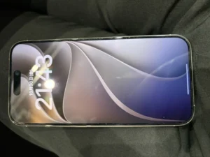 【なんばウォーク店】iPhone 15 Pro 256GB を94,000円で買取しました！